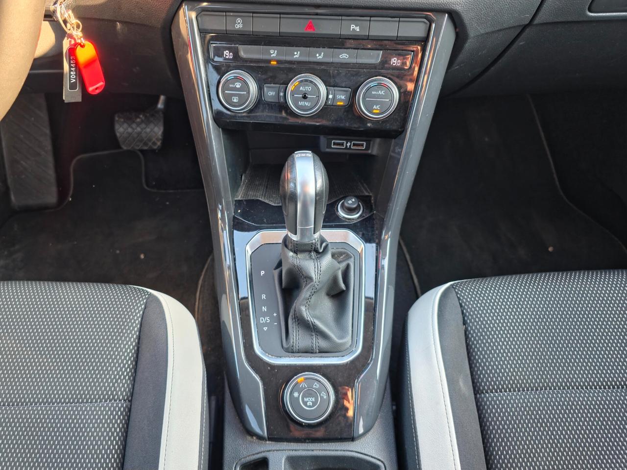 Volkswagen T-Roc 2.0 TDI SCR 150 CV DSG 4MOTION Advanced BlueMot. Tech. 2018-E6