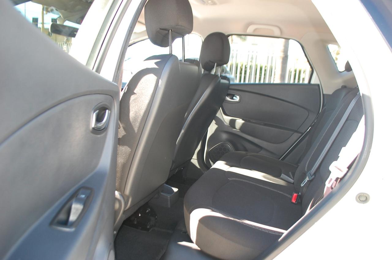 Renault Captur 1.5 dci Sport Edition 90CV Uff italy Nav Led USB