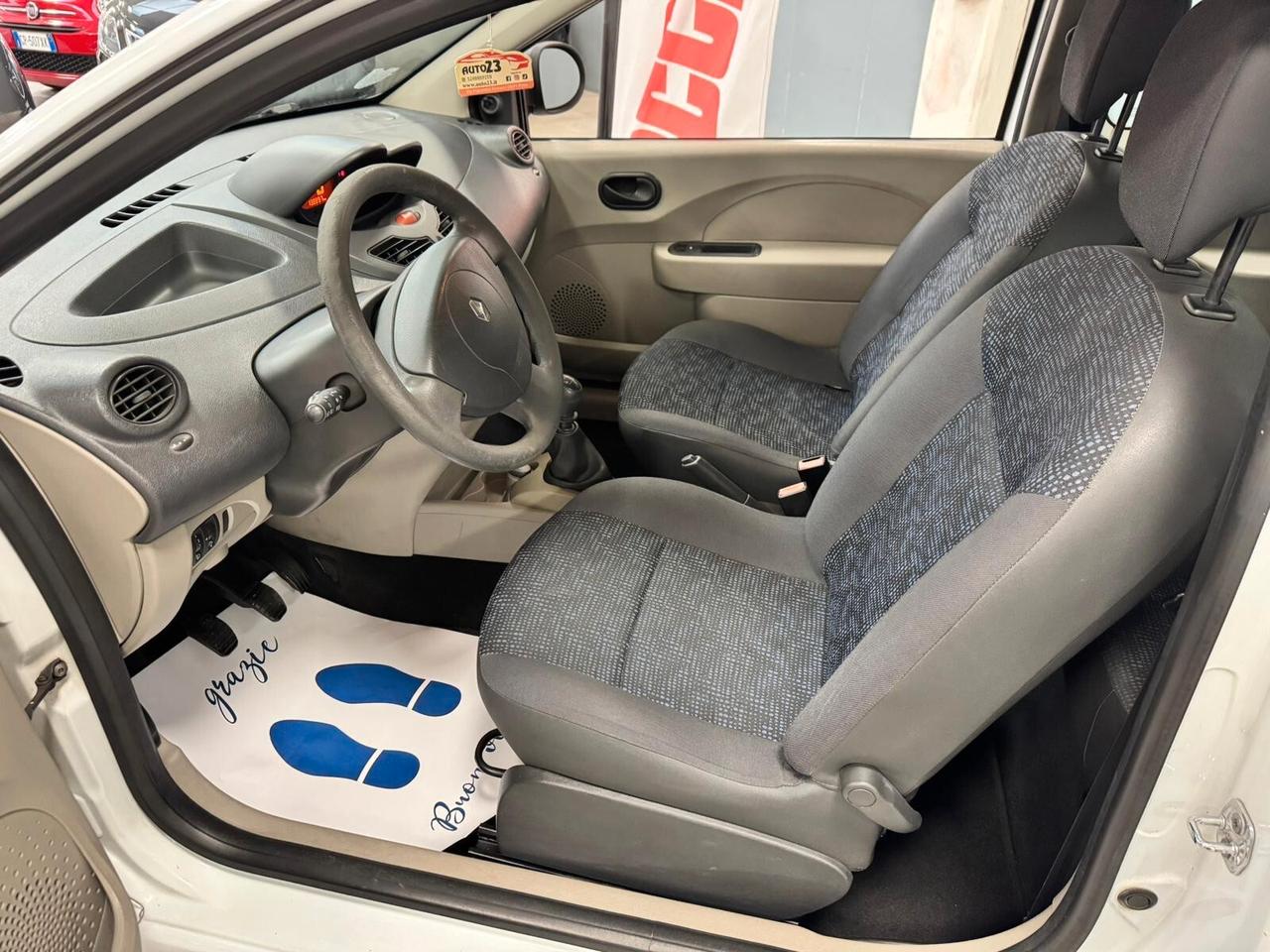 Renault Twingo 1.2 8V Dynamique