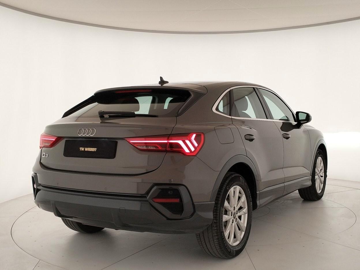 AUDI Q3 Sportback 35 2.0 tdi s-tronic - IVA ESPOSTA
