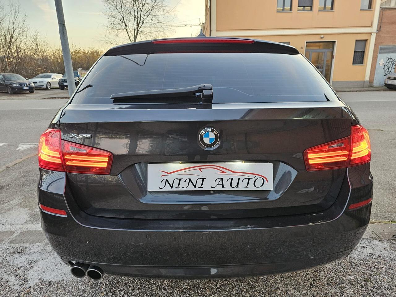 Bmw 520d 190cv xDrive Touring Business*Navi*Bi-Xeno*Euro6