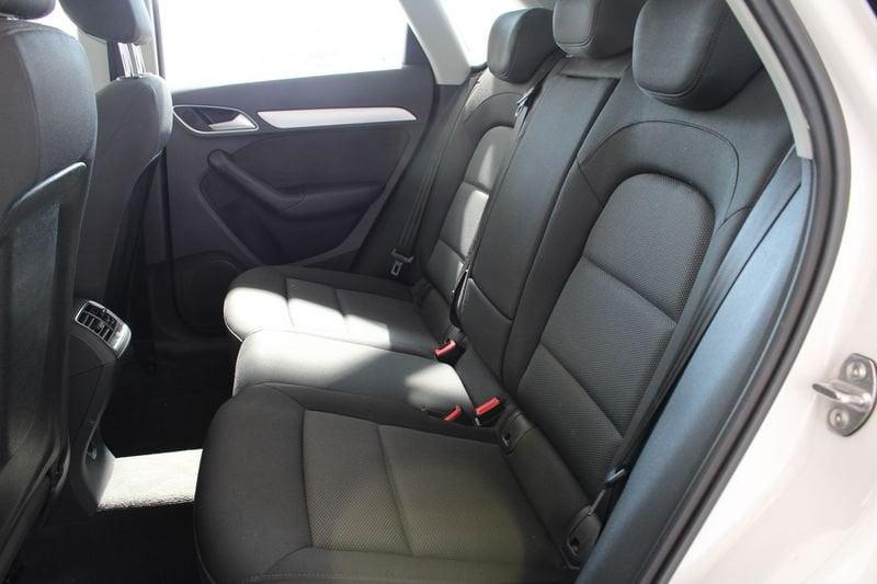 Audi Q3 2.0 TDI 120CV