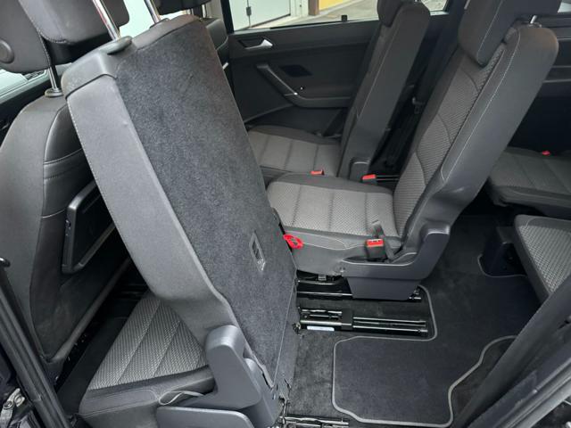 VOLKSWAGEN Touran 2.0 TDI 115 CV DSG Business BlueMotion Technology