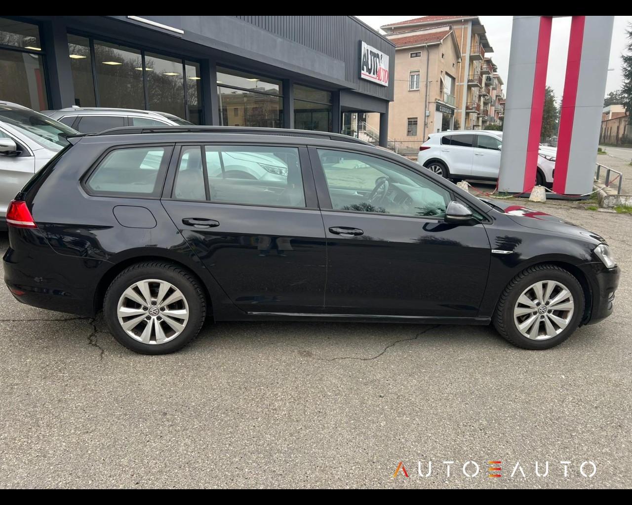 VOLKSWAGEN Golf VII 2013 Variant - Golf Variant 1.4 tgi Comfortline