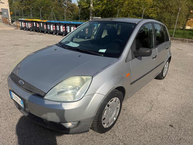 FORD Fiesta 1.4 TDCi 5p. Ghia senza nessun lavoro da fare