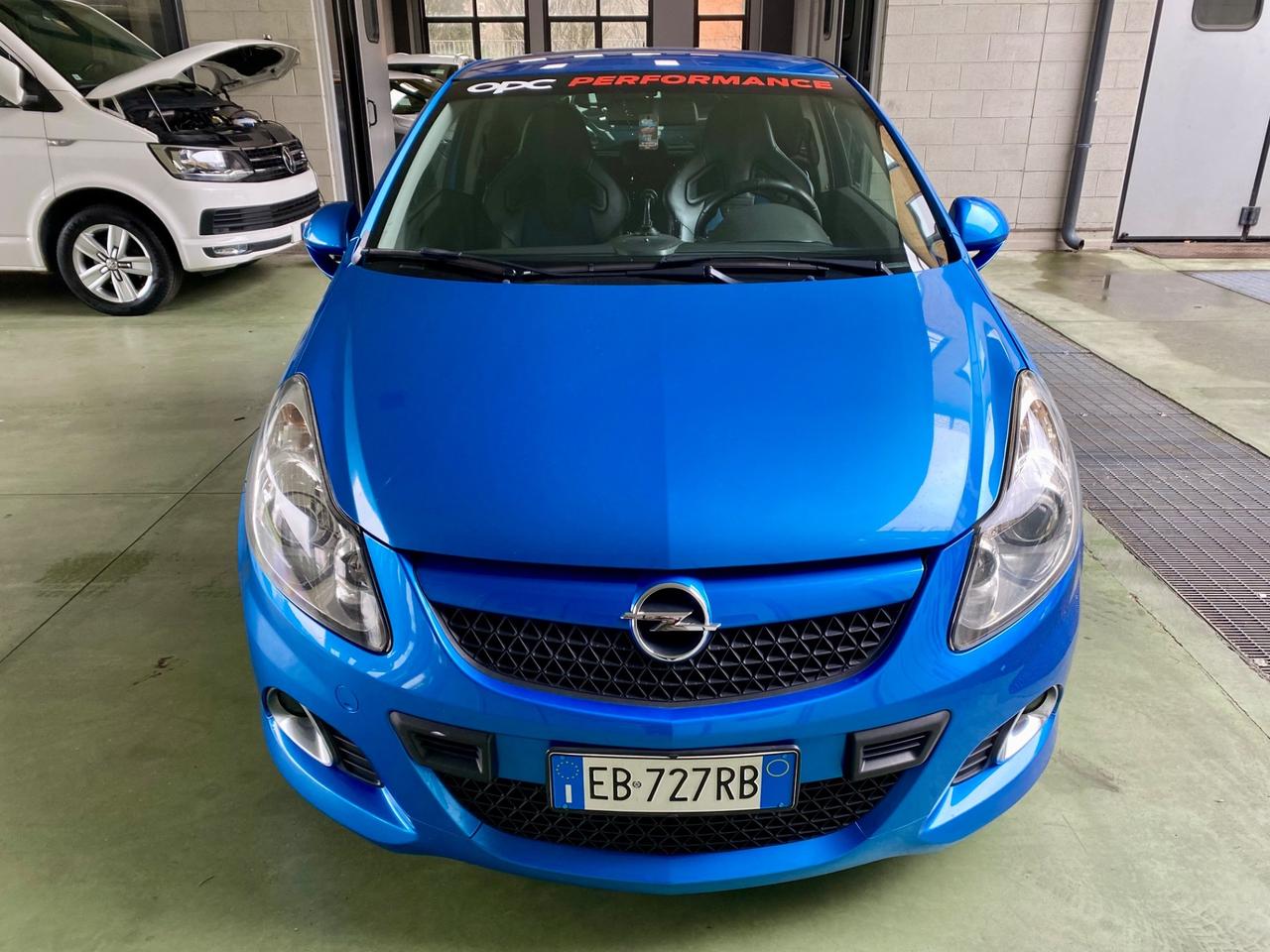 Opel Corsa 1.6 T 192CV 3 porte OPC