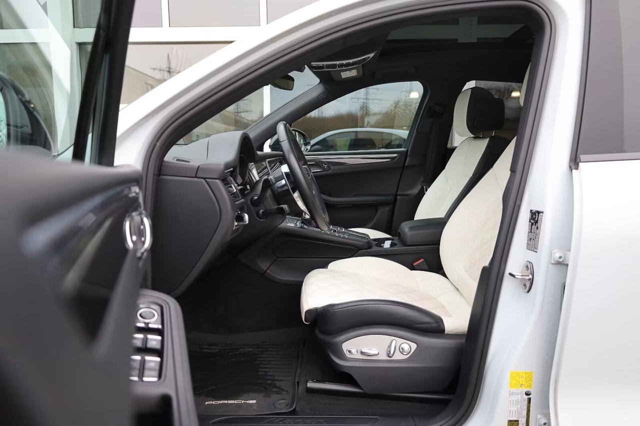 Porsche Macan 2.0 APPLE/CHRONO/TETTO FULL OPTIONAL