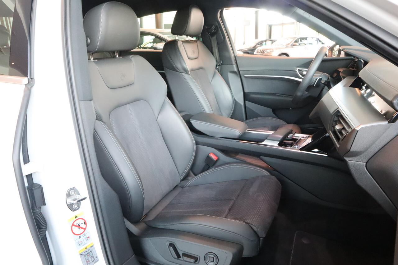 Audi eTron 55 408 CV QUATTRO S-LINE GANCIO 360 CAMERA MEMORY 21"