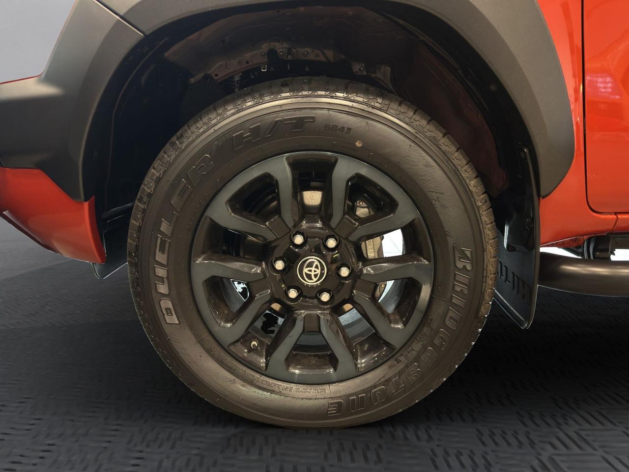 Toyota Hilux 2.8 d-4d 48V double cab Invincible