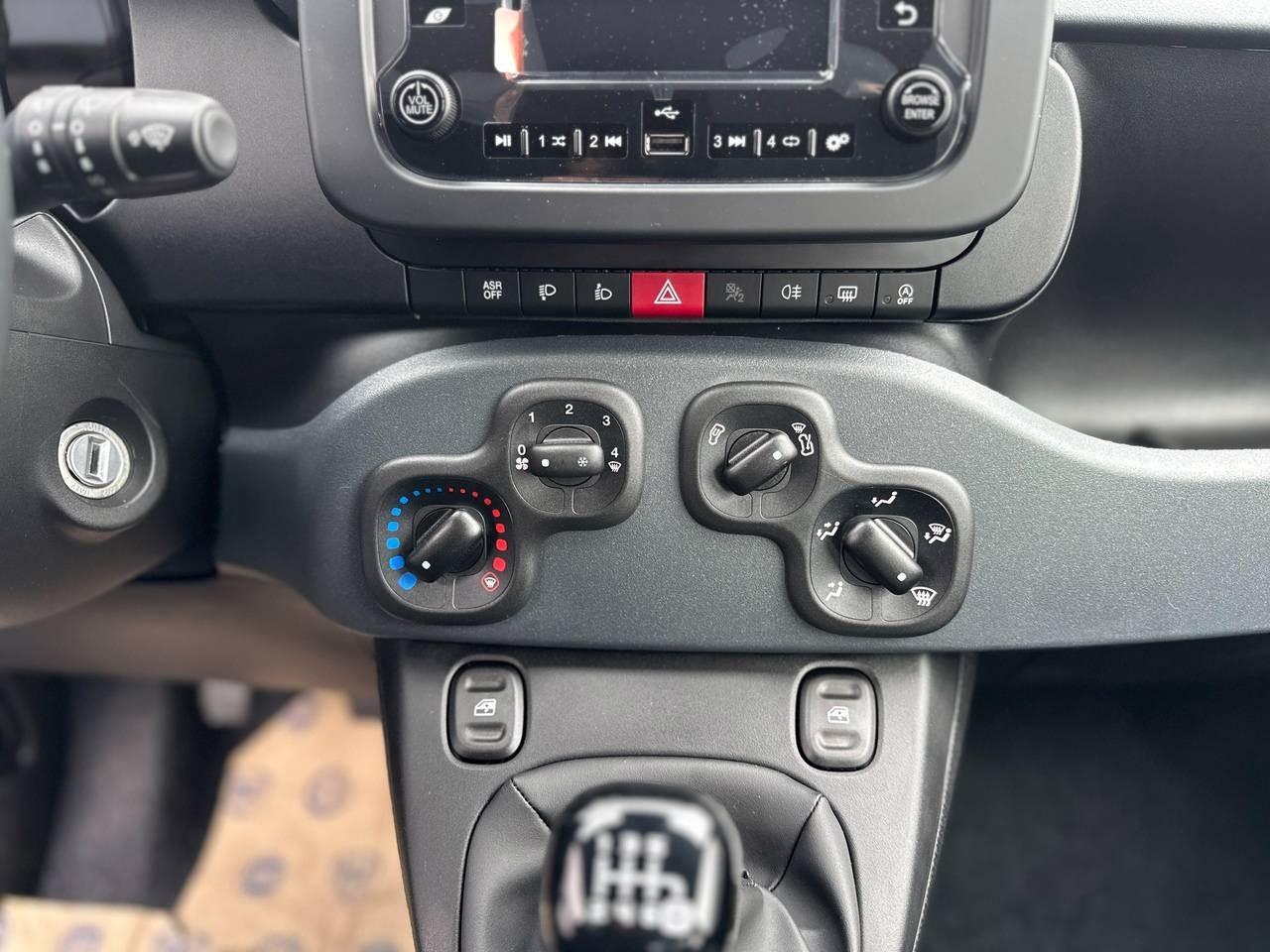 FIAT Pandina III 2024 - Pandina 1.0 firefly hybrid Icon s&s 65cv