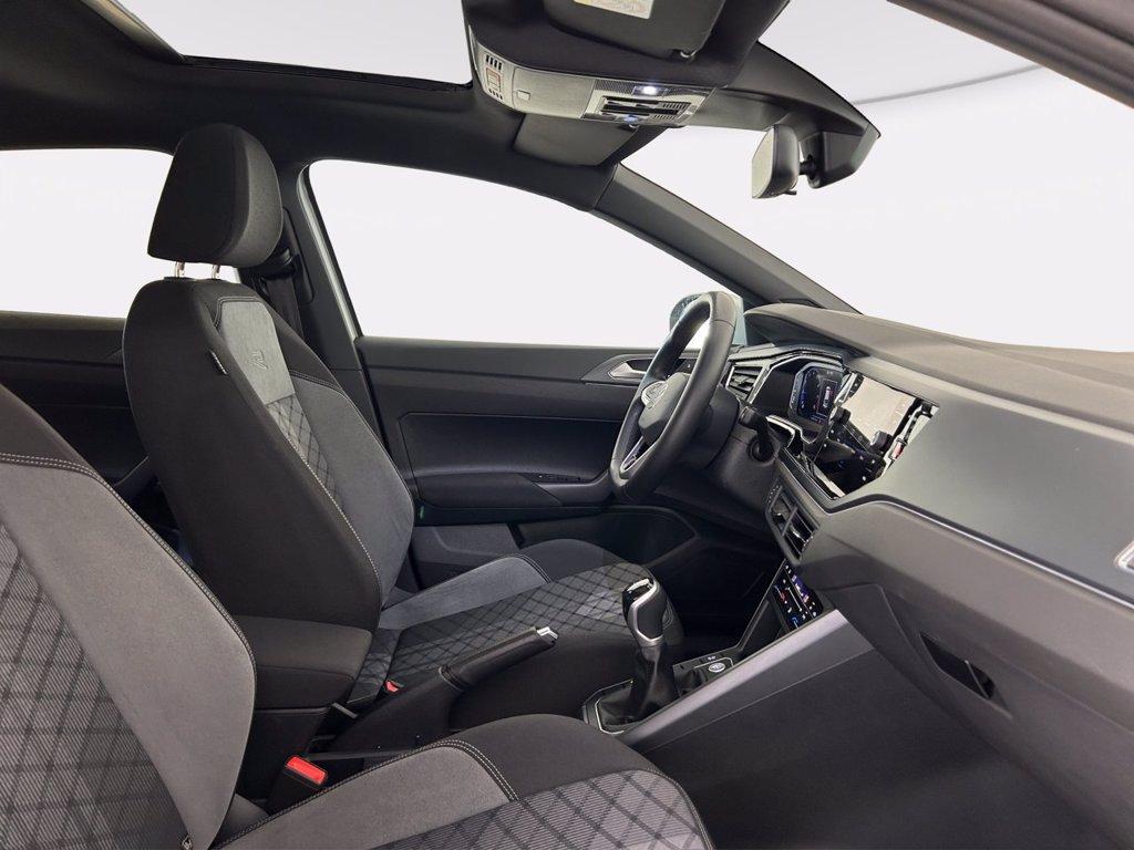 VOLKSWAGEN Taigo 1.0 tsi r-line 110cv del 2022
