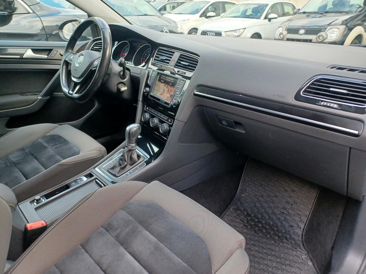 Volkswagen Golf 1.6 TDI DSG 5p. Highline 2016