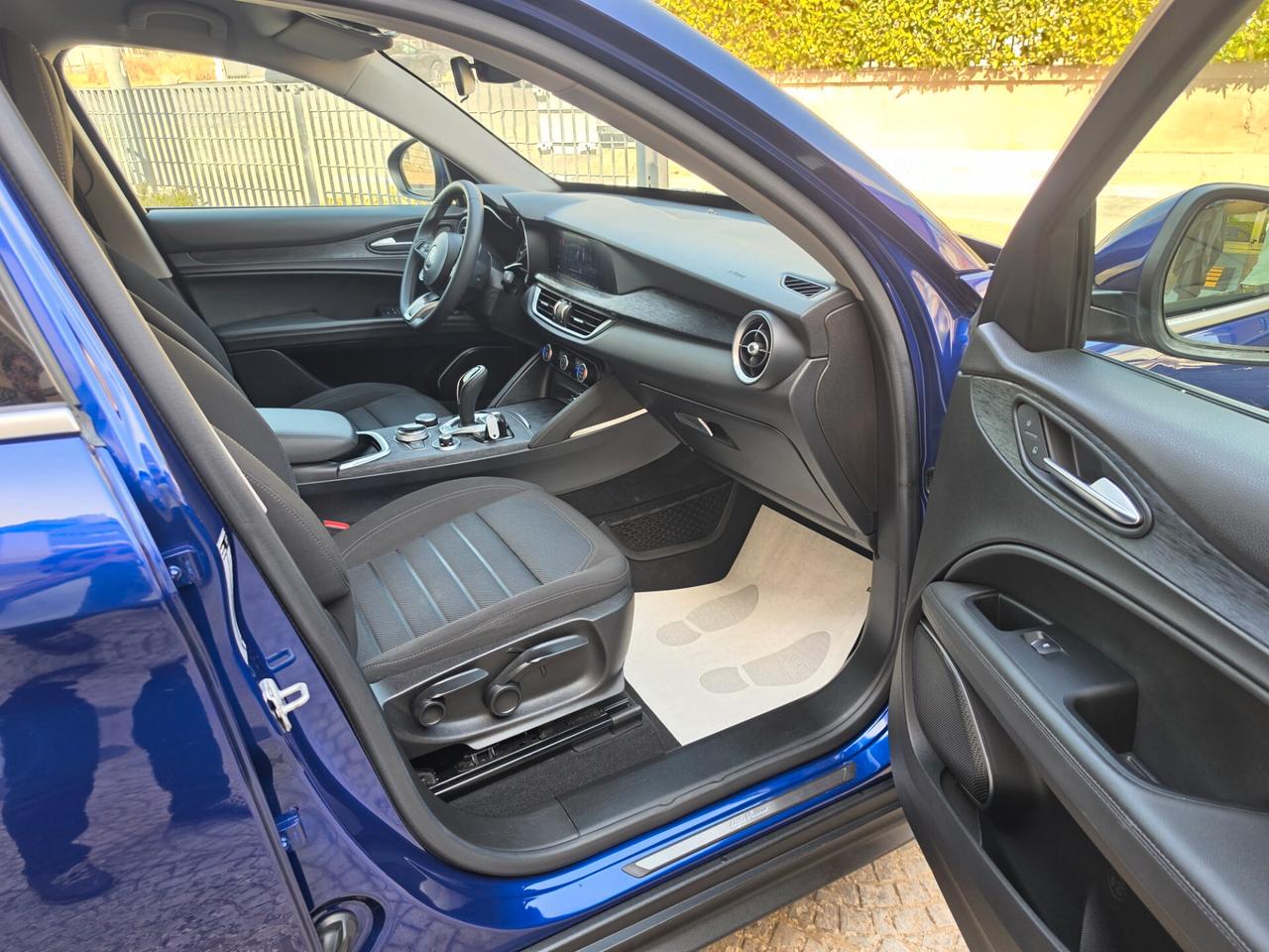 Alfa Romeo Stelvio 2.2 Turbodiesel 160 CV AT8 RWD Super