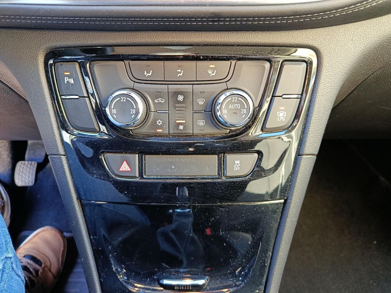 Opel Mokka X Innovation 1.4 Ecotec Turbo #8430