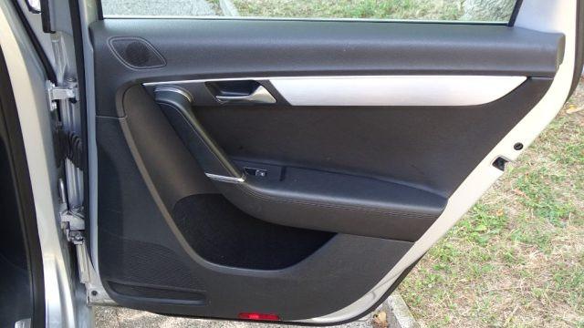 VOLKSWAGEN Passat Var. 2.0 TDI 140 cv, DSG High. BM.Tech., Garanzia.
