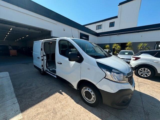 Renault Trafic T29 2.0 dCi 120CV PC-TN Furgone Ice