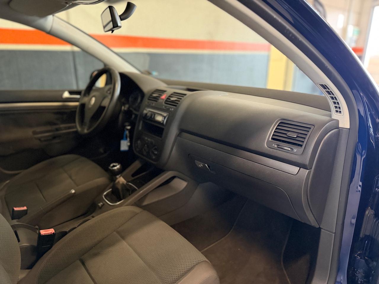 Volkswagen Golf 1.6 5p. Comfortline BiFuel G NEOPATENTATI