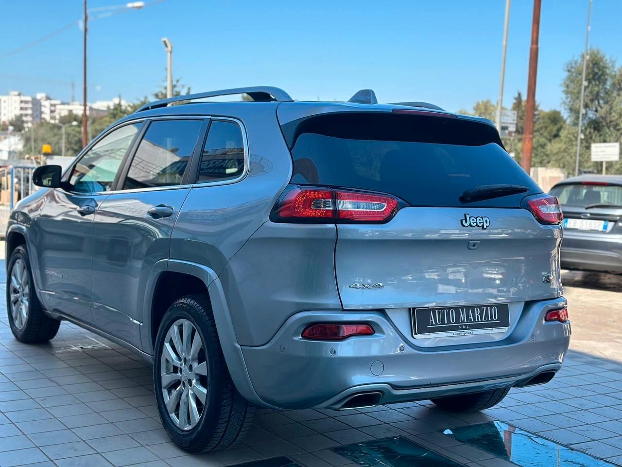 Jeep Cherokee 2.2 Mjt II 4WD Active Drive II Overland