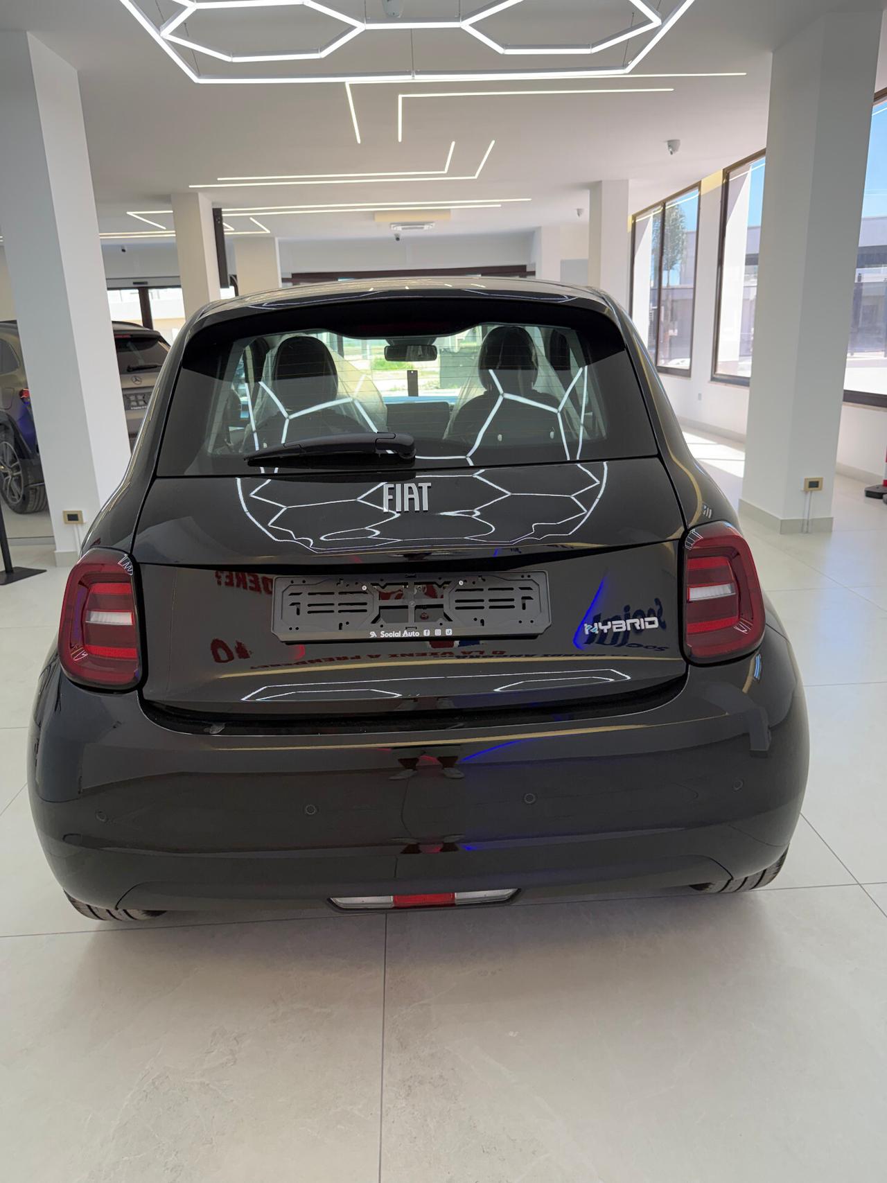 Fiat 500 Berlina Hybrid Torino