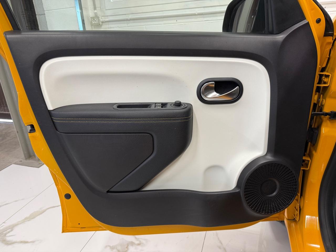 Renault Twingo SCe 65 CV Duel2