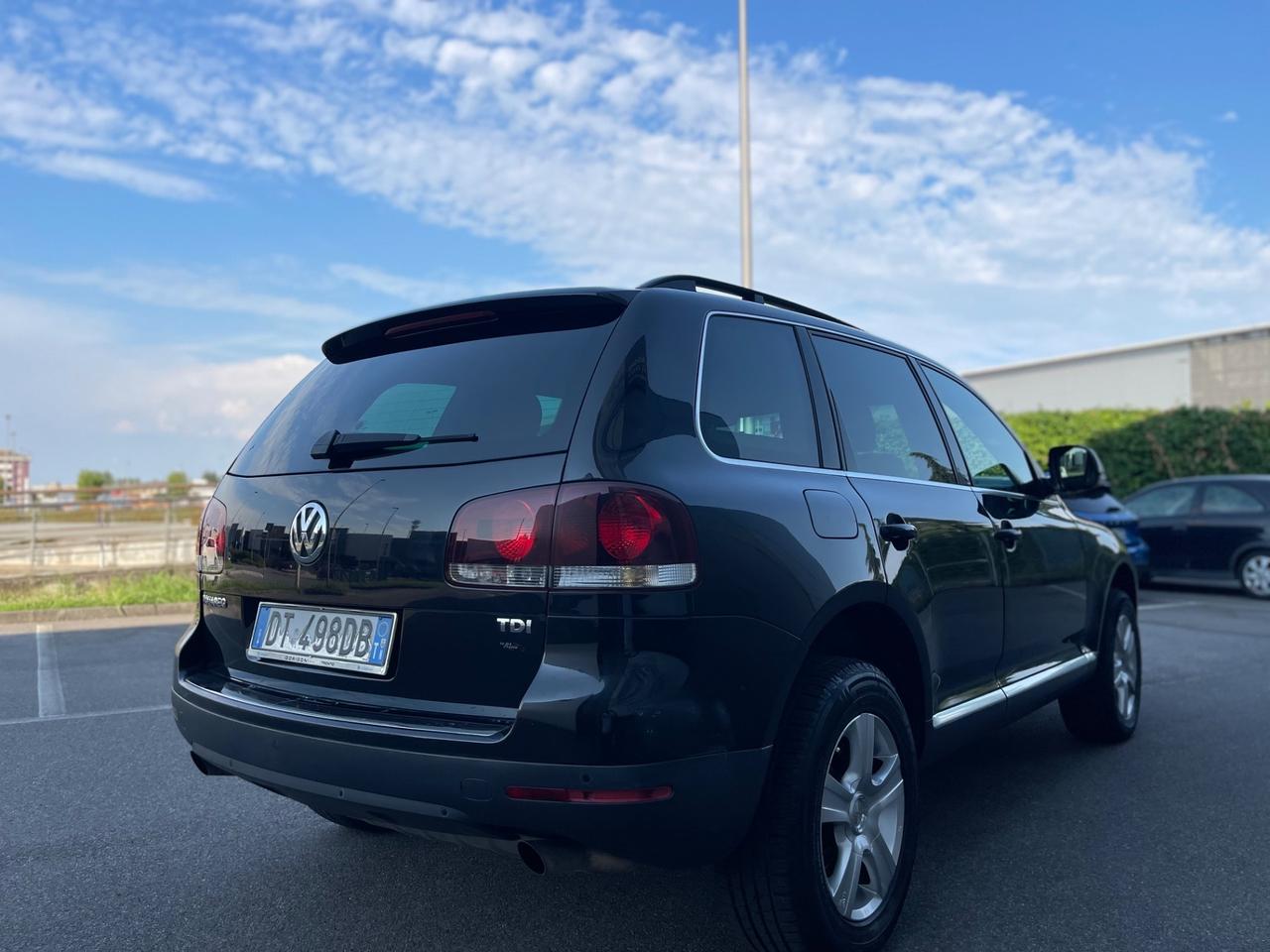 Volkswagen Touareg 2.5 R5 TDI DPF tiptronic Style
