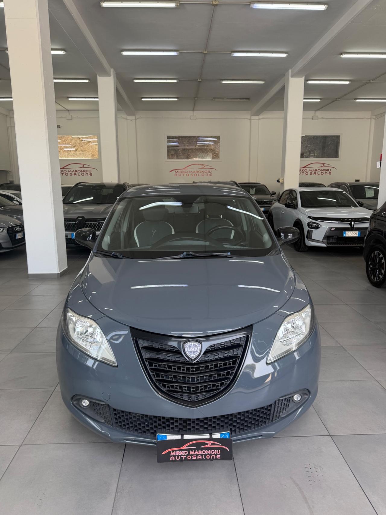 Lancia Ypsilon 1.3 MJT 95 CV 5 p. Platinum FINANZIABILE
