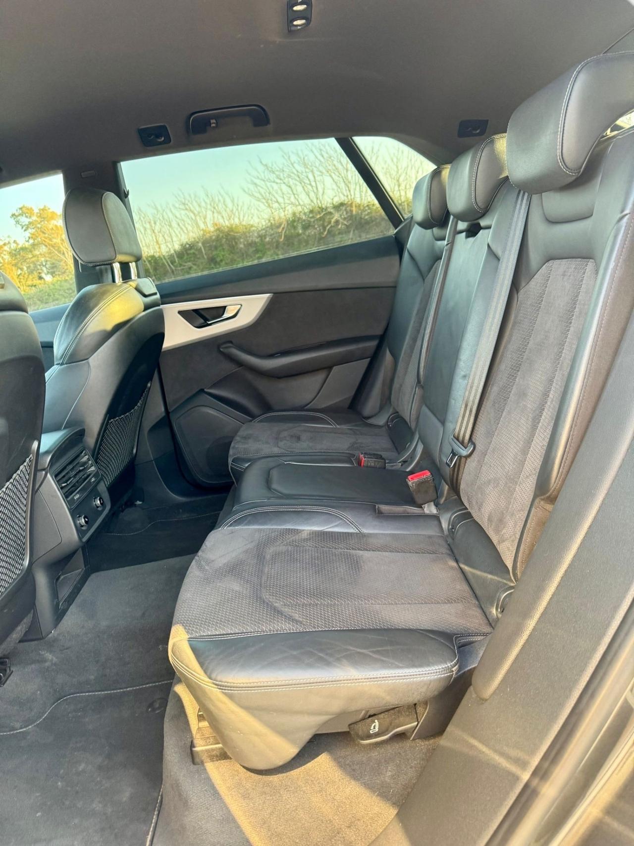 Audi Q8 3.0 TDI 286 CV quattro*AUTOMATICA*S-LINE*