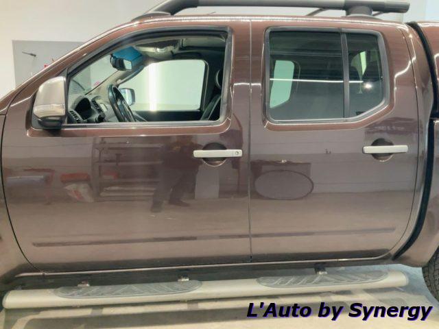 NISSAN Navara 2.5 dCi 190CV 4 porte DC. Platinum Evo hard top