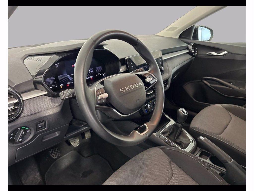 SKODA Fabia 1.0 tsi young edition 95cv del 2025