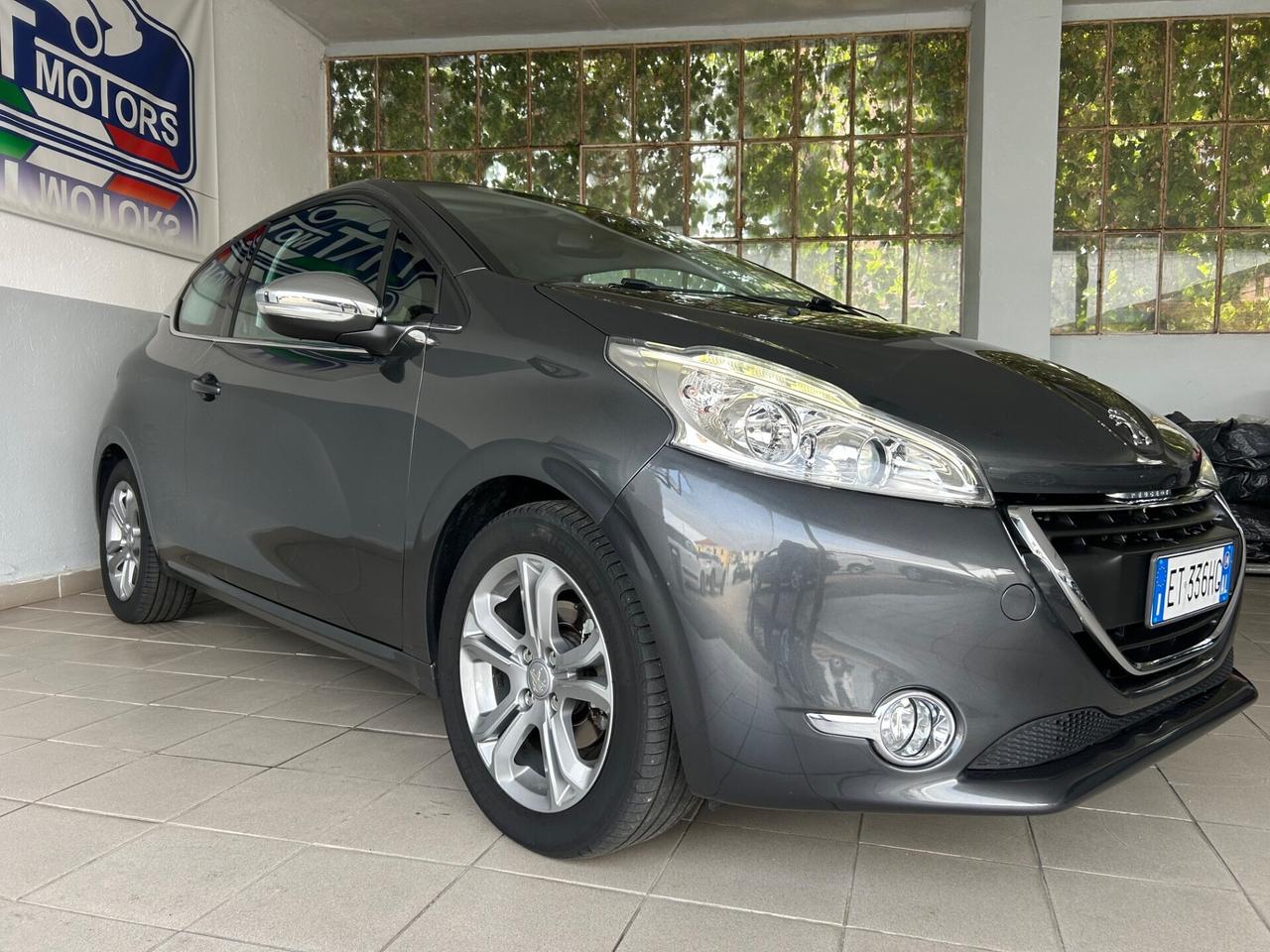 Peugeot 208 1.2 VTi 82 CV 3 porte Allure
