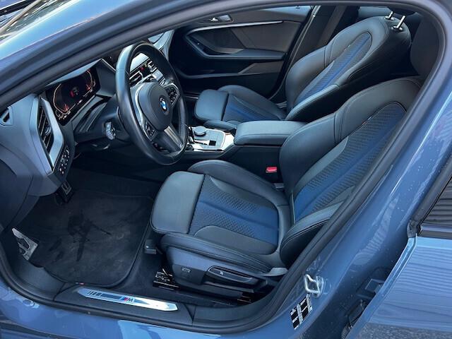 Bmw 120 120i 5p. Msport