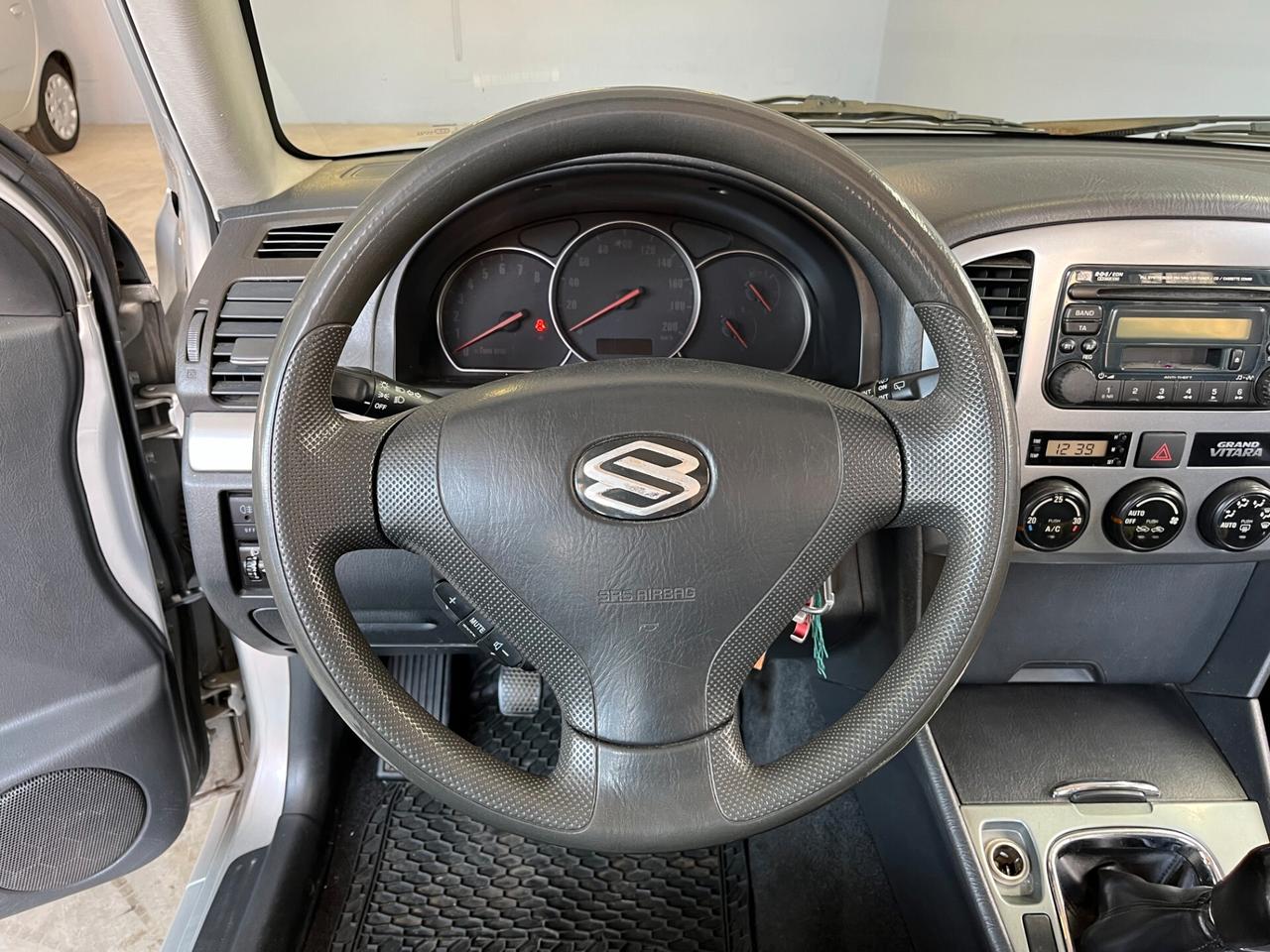 Suzuki Grand Vitara 3p 1.6cc 95cv 4x4 con RIDOTTE