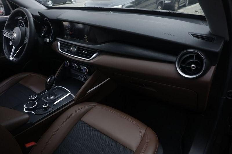 Alfa Romeo Stelvio Alfa Romeo Stelvio 2.2 Turbodiesel 150 CV AT8 RWD Super Unicoproprietario