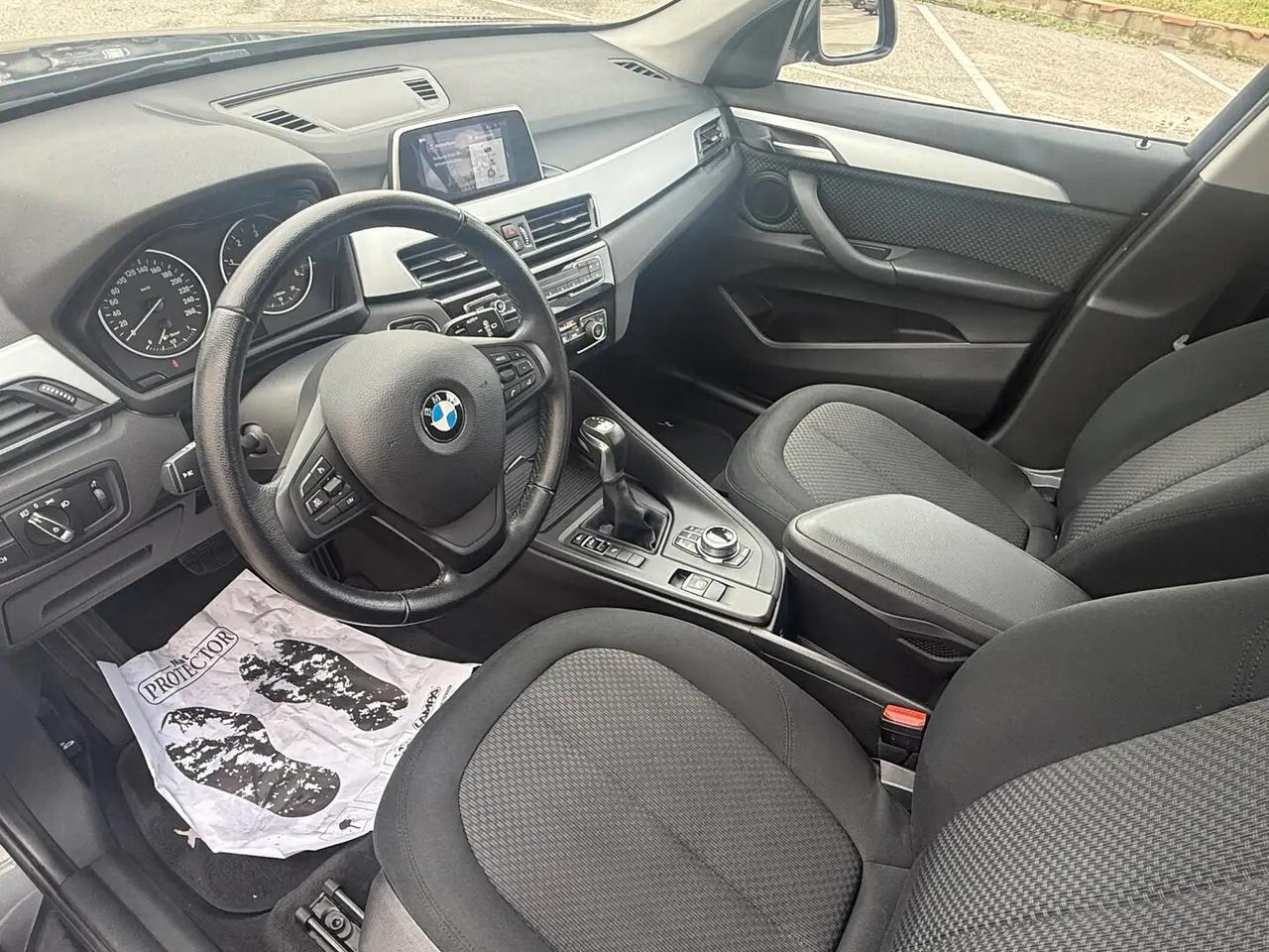 Bmw X1 sDrive18d Advantage