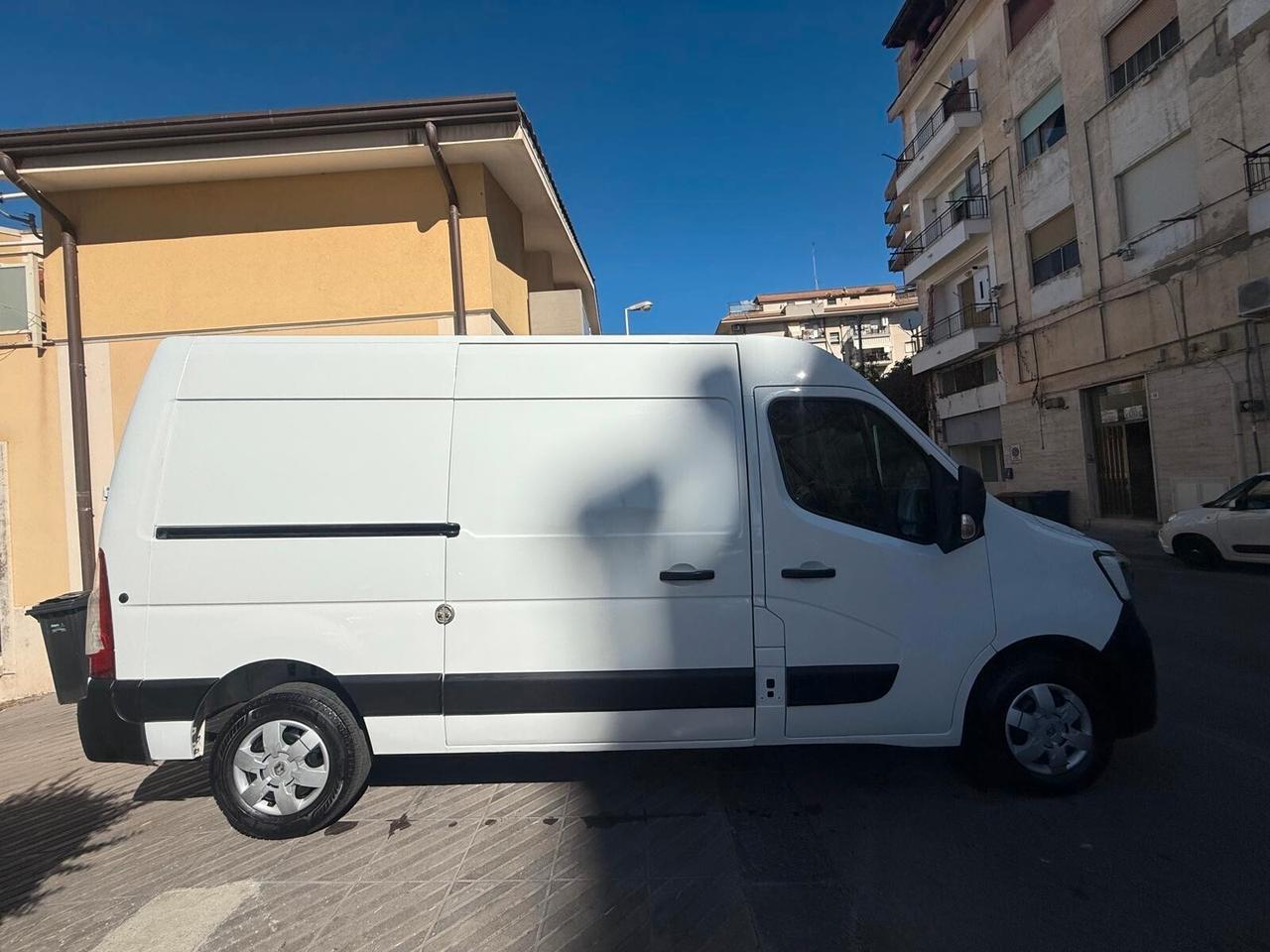 Renault Master T35 2.3 dCi 150 PM Cabinato Energy Ice