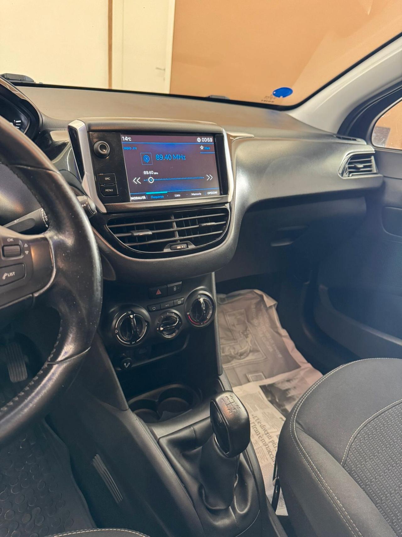 Peugeot 208 BlueHDi 75 5 porte Allure