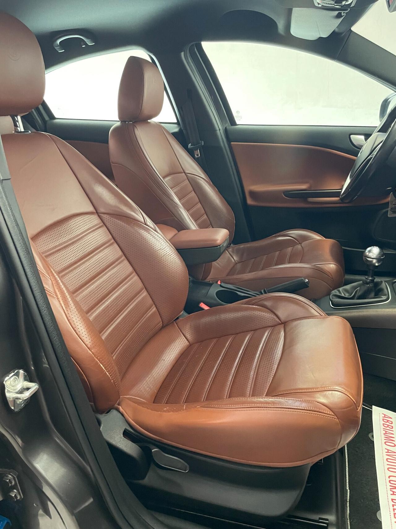 Alfa Romeo Giulietta 1.4 Turbo 120 CV Distinctive Pelle Full NEOPATENTATI !