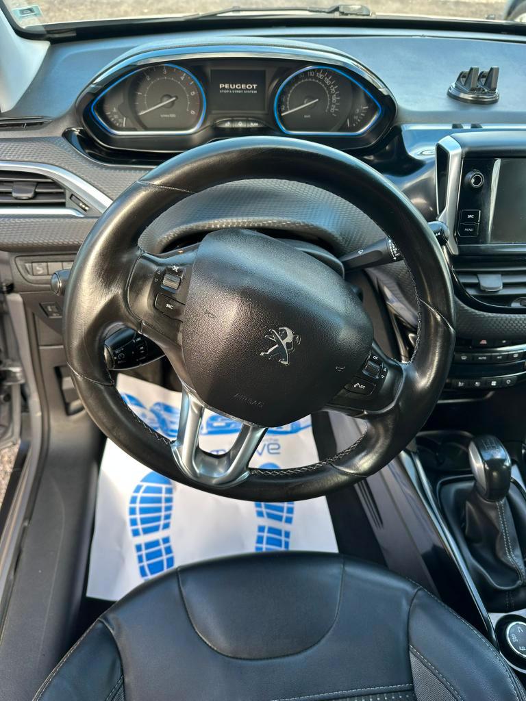 Peugeot 2008 2008 1.6 bluehdi Allure s&s 100cv