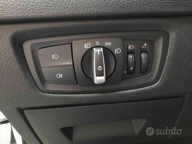 BMW 118 i LUXURY NAVI-PELLE-LED!!! OK NEO PATENT