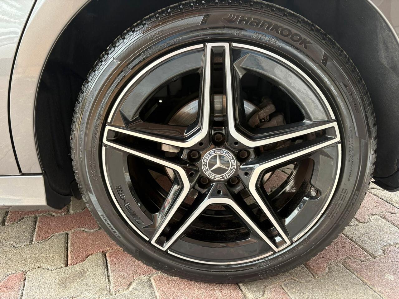 Mercedes-benz A 180 d Premium AMG