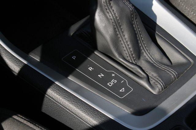 AUDI Q3 35 TFSI S tronic Business Advanced