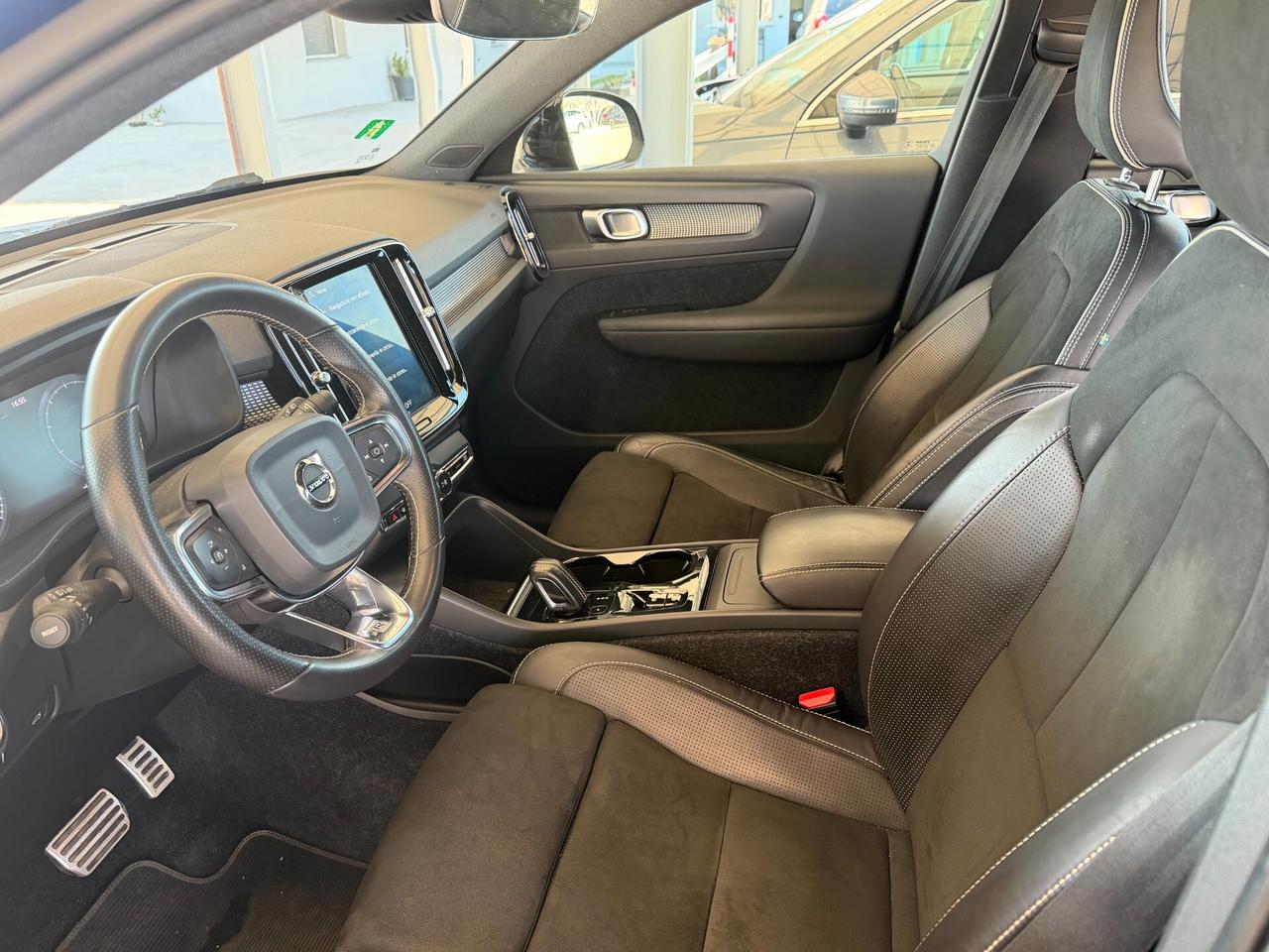 Volvo XC40 AWD R-Design