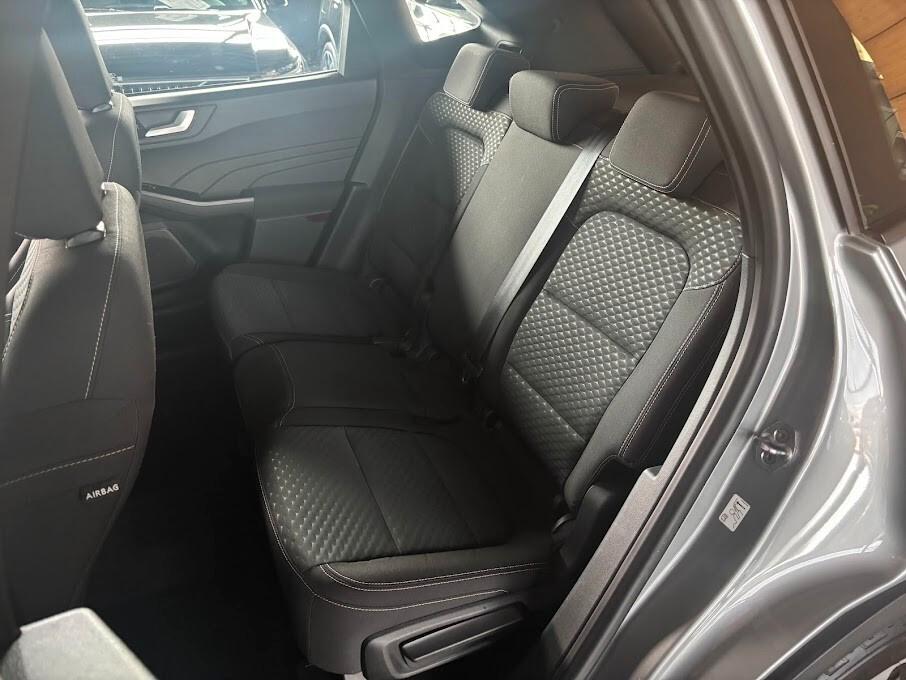Ford Kuga 2.5 Full Hybrid 190 CV CVT 2WD Connect