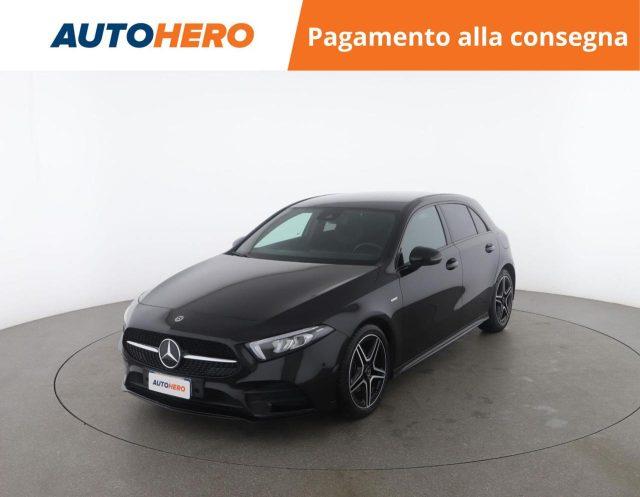 MERCEDES-BENZ A 180 d Automatic Premium