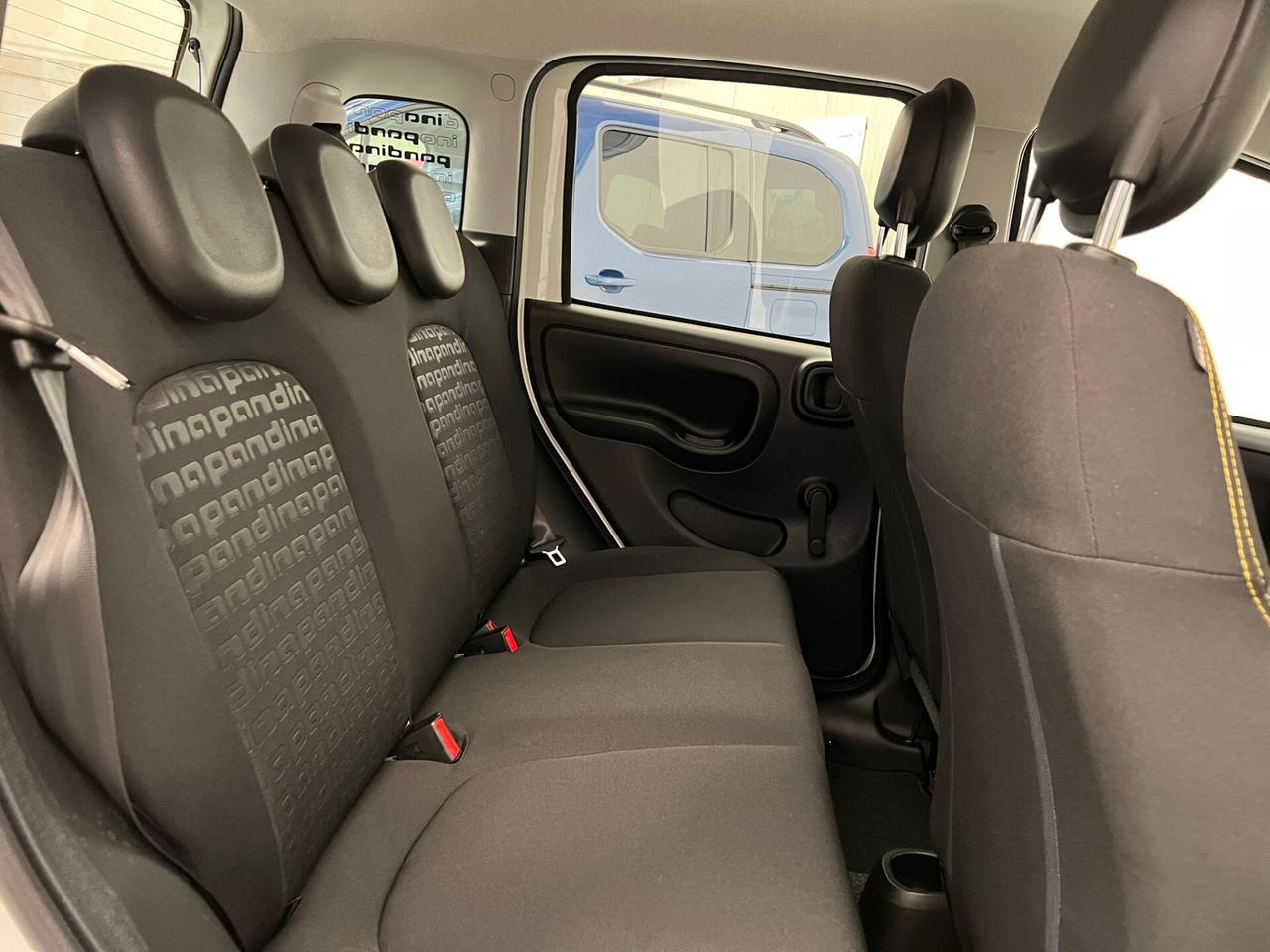 Fiat Panda 1.0 Hybrid 70cv KM0 2025