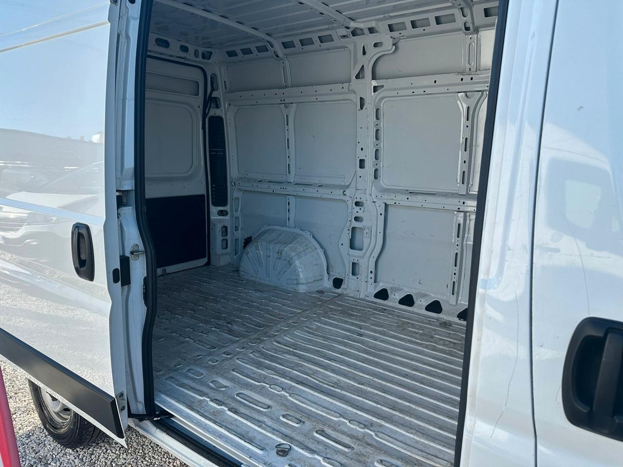 Fiat Ducato 35 2.2 Mjt 140CV PM-TM Furgone