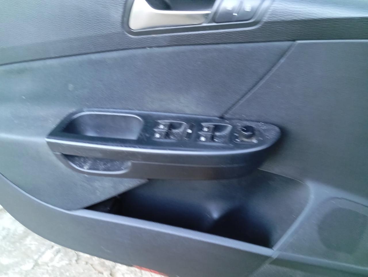 Volkswagen Passat 2.0 TDI DPF Var. Comfortline