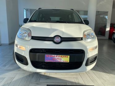 Fiat Panda 1.2 69cv LOUNGE BARRE DA VETRINA2014