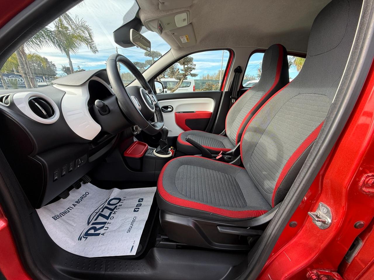 Renault Twingo 1.0 SCe Live