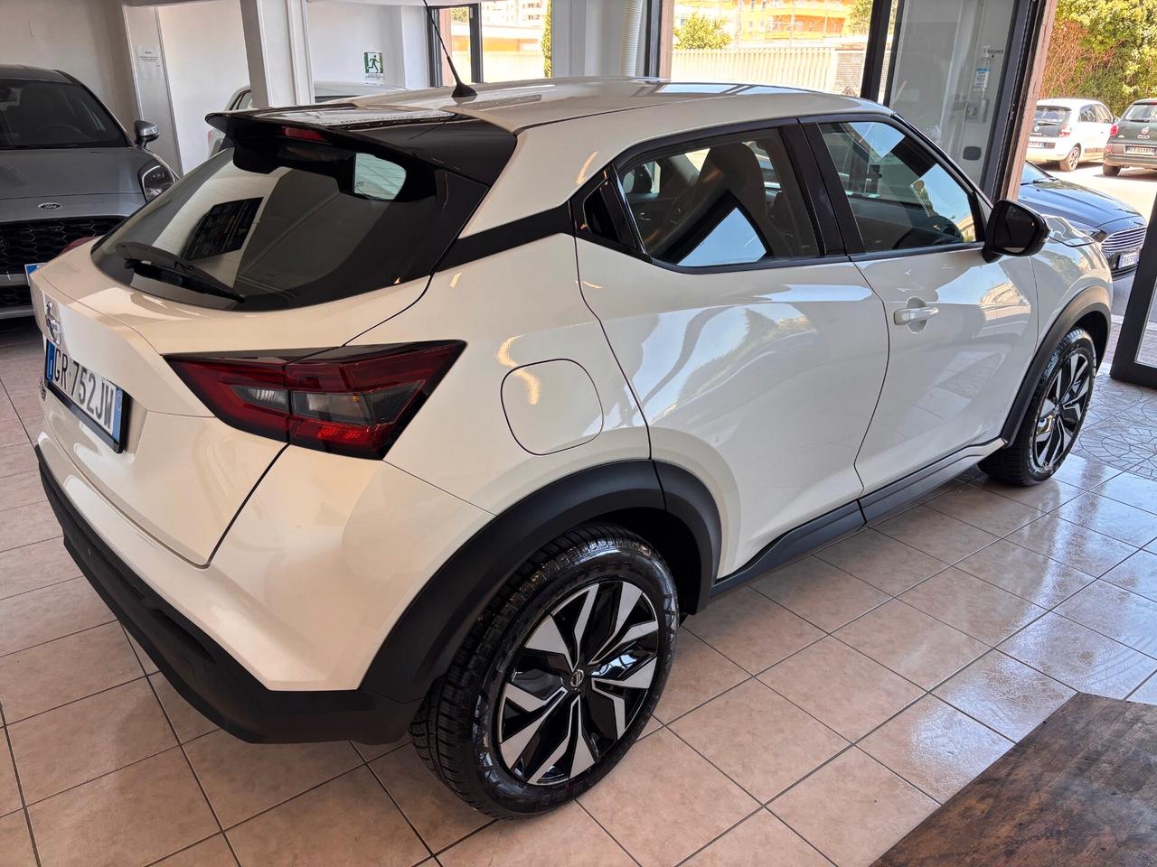 Nissan Juke 1.0 DIG-T 114 CV Acenta
